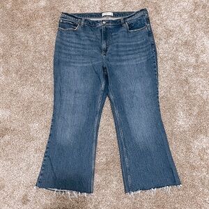 Women’s Abercrombie Vintage Flare High-rise Cropped Jean, 33/16R